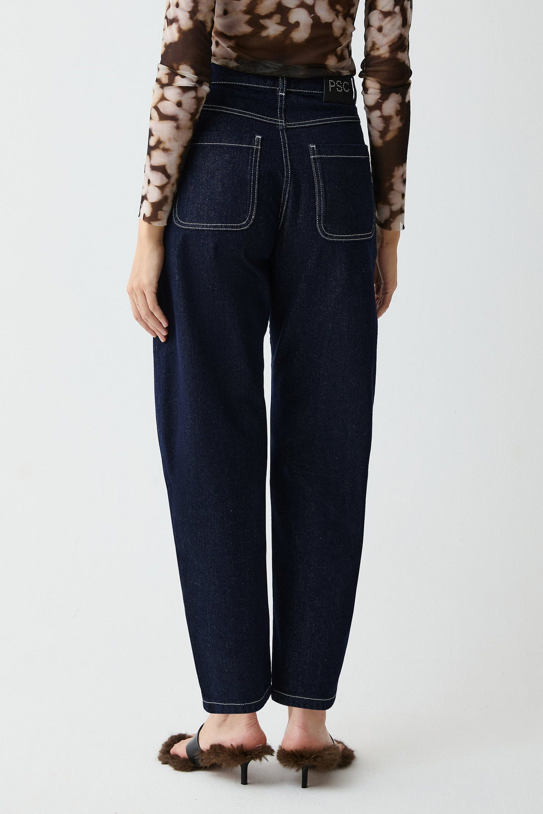 Barrel Jeans